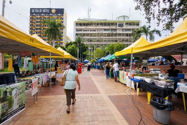 Feira de agricultura familiar em Cuiabá